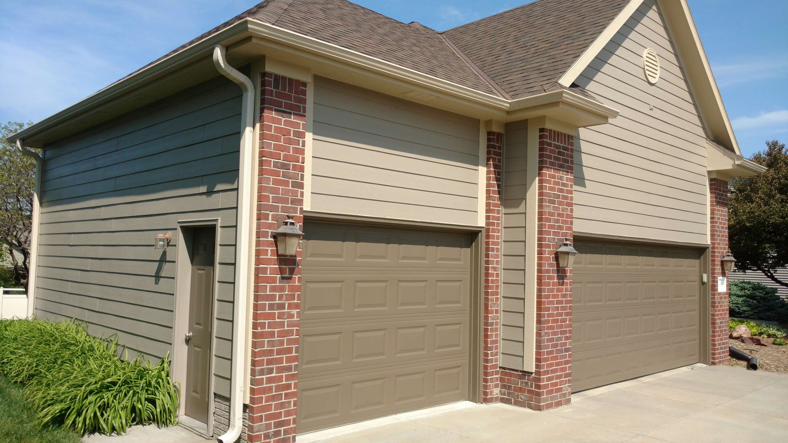 Gonzalez Transformations Exterior Solutions IMG_20170509_105932137-scaled 